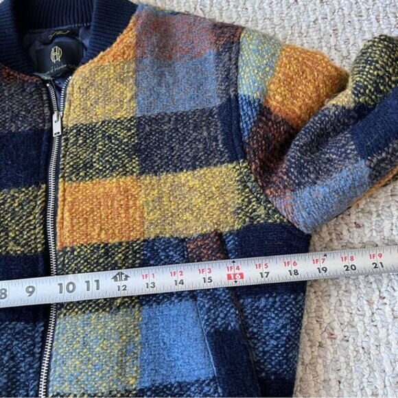 House of Harlow Women's  Plaid Wool Blend Cropped Bomber Jacket - Picture 9 of 9